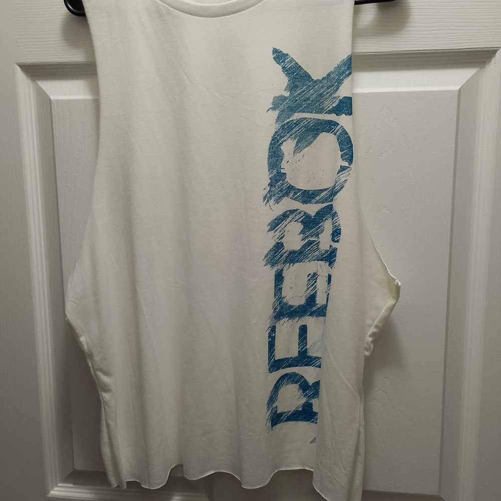 Reebok White and Blue Sleeveless Top